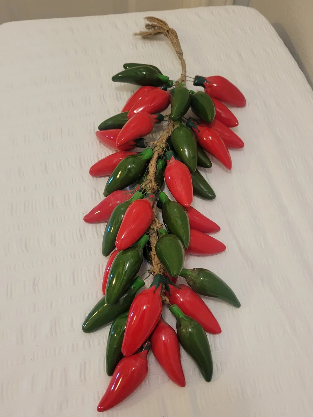 Ceramic Decorative Red & Green Chili Pepper Hanging Garland - Home Holiday